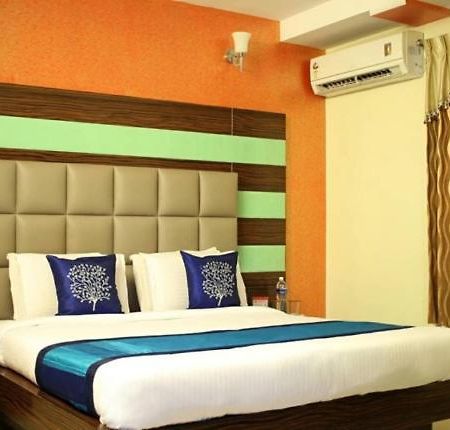 Hotel Seven Hills Inn Tirupati Exterior photo